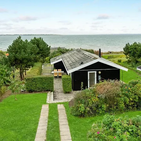 Beautiful In With Kitchen * Fåborg