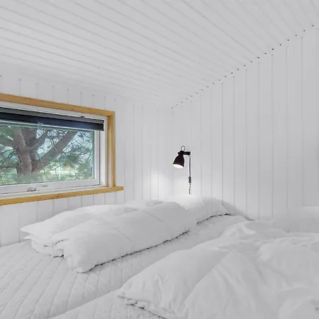 Beautiful In With Kitchen *