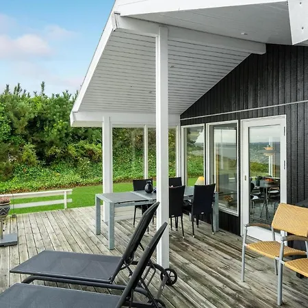 Beautiful In With Kitchen Fåborg