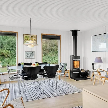 Beautiful In With Kitchen Fåborg